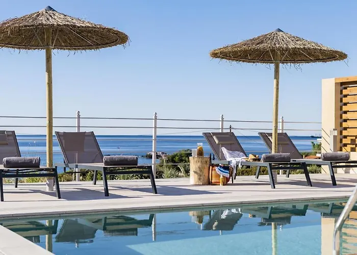 Kiotari Akti Beachfront Villas